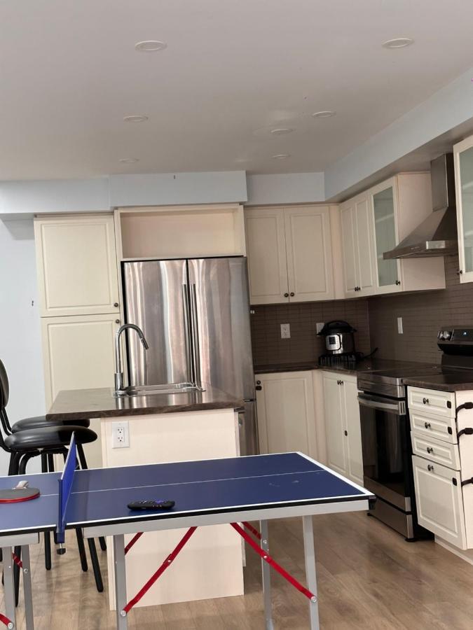 Cmoney Beautiful Home 2 Brampton Buitenkant foto