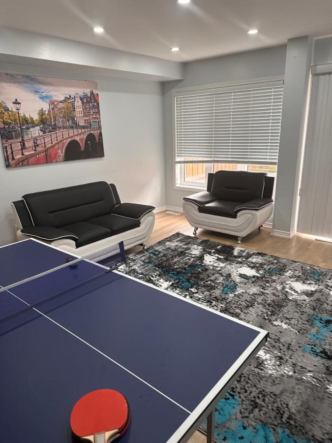 Cmoney Beautiful Home 2 Brampton Buitenkant foto