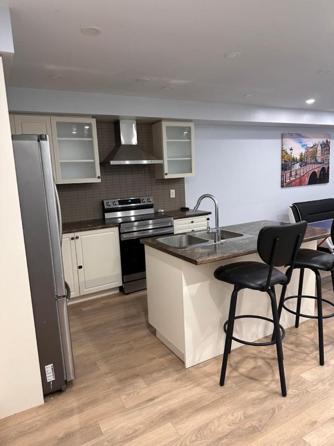 Cmoney Beautiful Home 2 Brampton Buitenkant foto