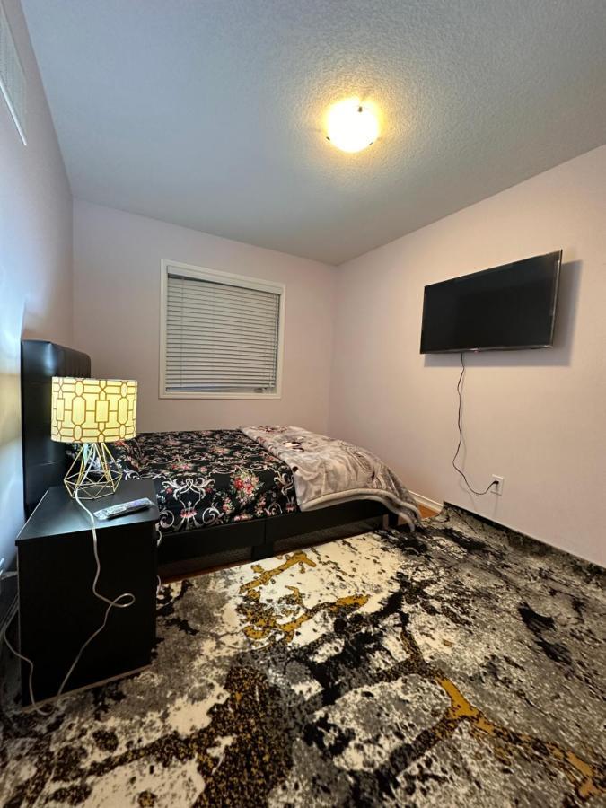 Cmoney Beautiful Home 2 Brampton Buitenkant foto